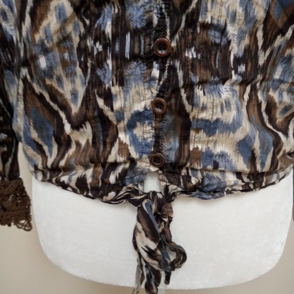 Crochet Lace Button Down Tie Front Long Sleeve Top - Picture 4 of 12